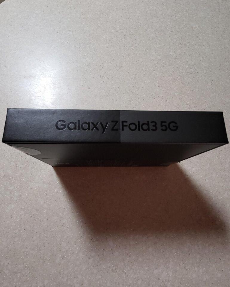 Samsung Galaxy Z Fold3 5G amp Flip3 5G - 5/5
